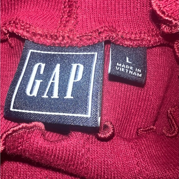GAP NWT Pointelle Mockneck L Garnet Burgundy Top Lettuce Edge - Picture 6 of 6